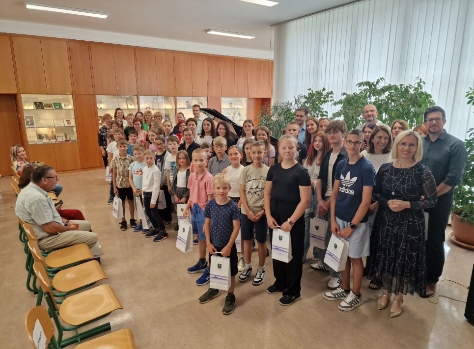 Sprejem najuspešnejših učencev in učenk pri županji Občine Trebnje