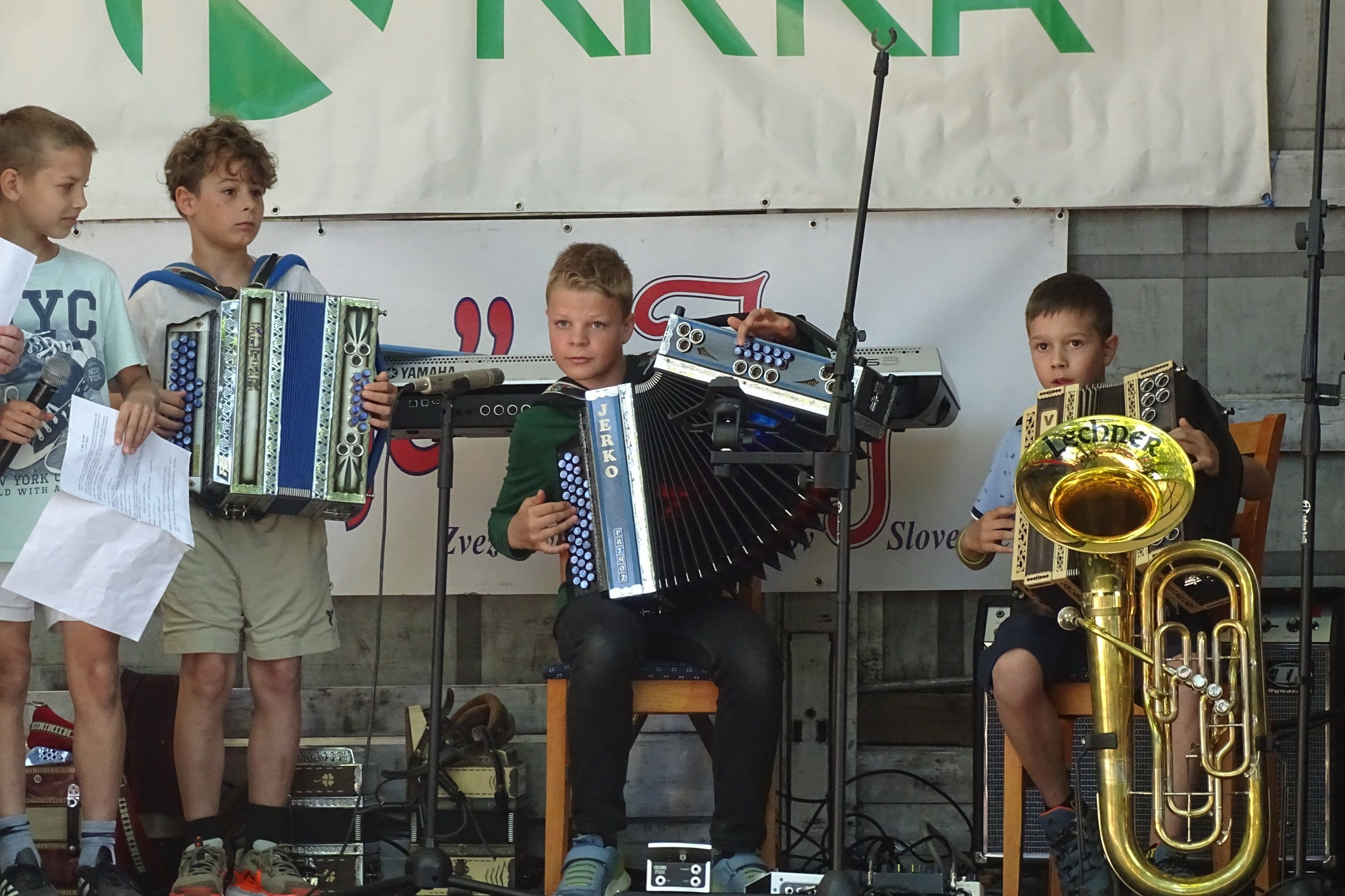 Tradicionalno delavsko srečanje na Debencu pri Mirni