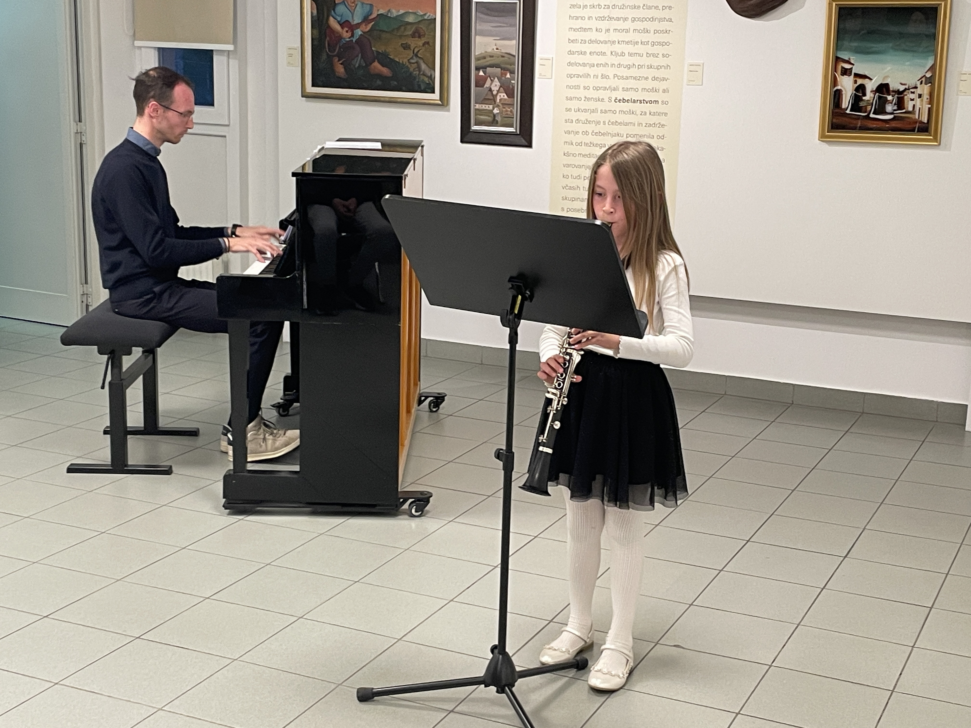 Tretji koncert iz cikla Mladi glasbeniki nastopajo v galeriji