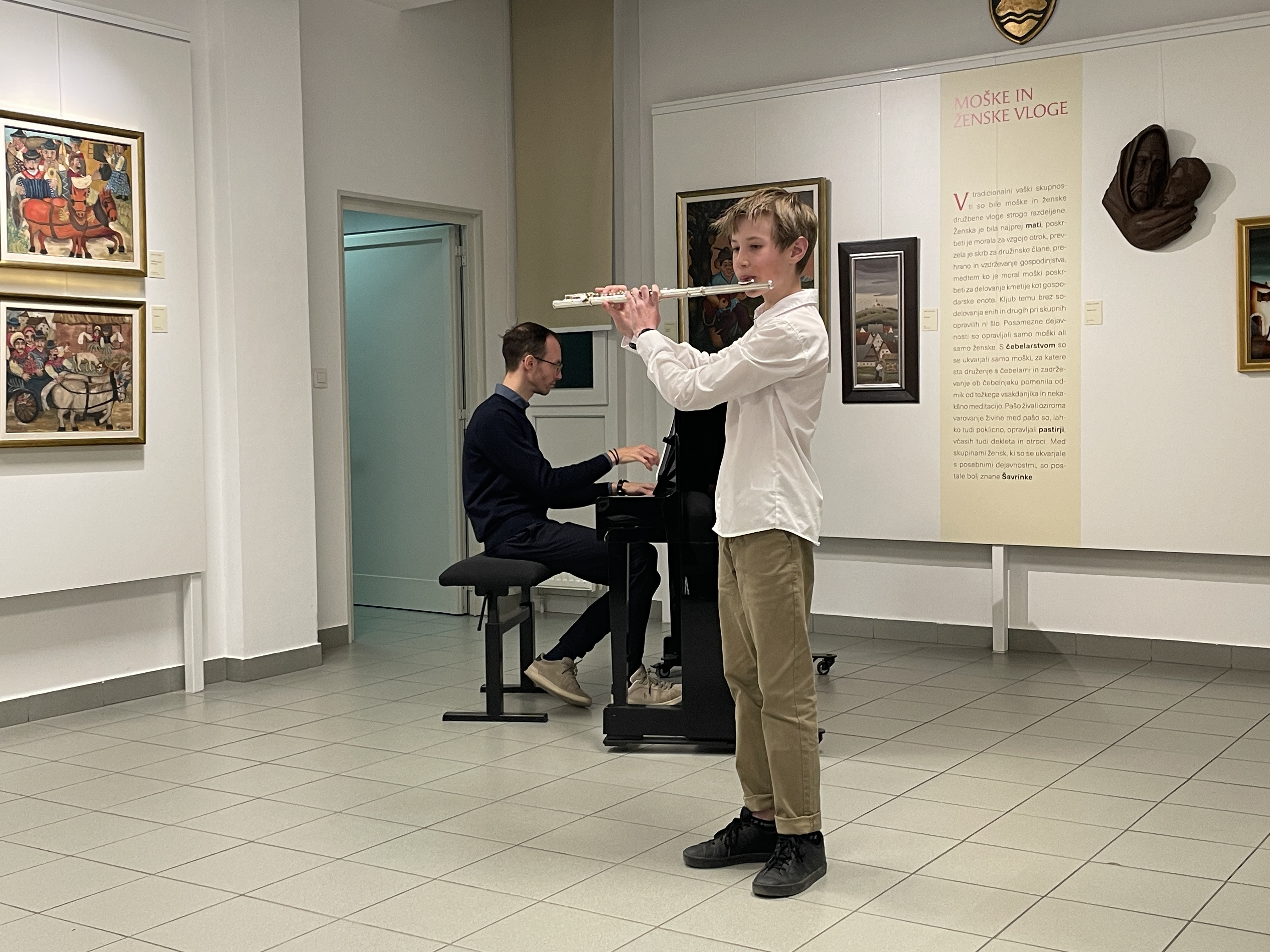 Tretji koncert iz cikla Mladi glasbeniki nastopajo v galeriji