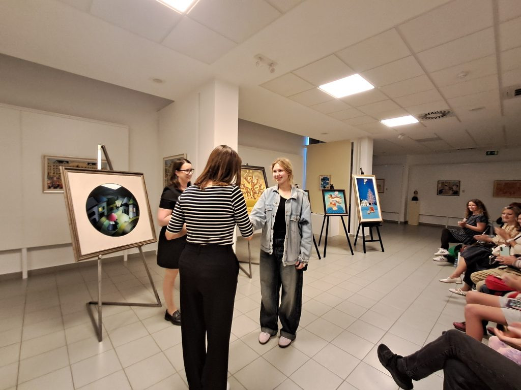 Zaključek literarnega natečaja Umetnine meseca