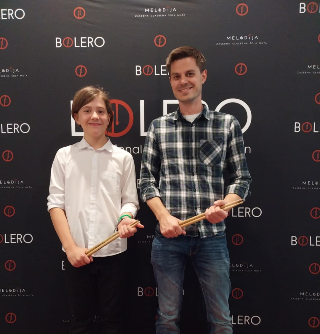 Zlata plaketa s pohvalo in 2. nagrada na mednarodnem tekmovanju BOLERO