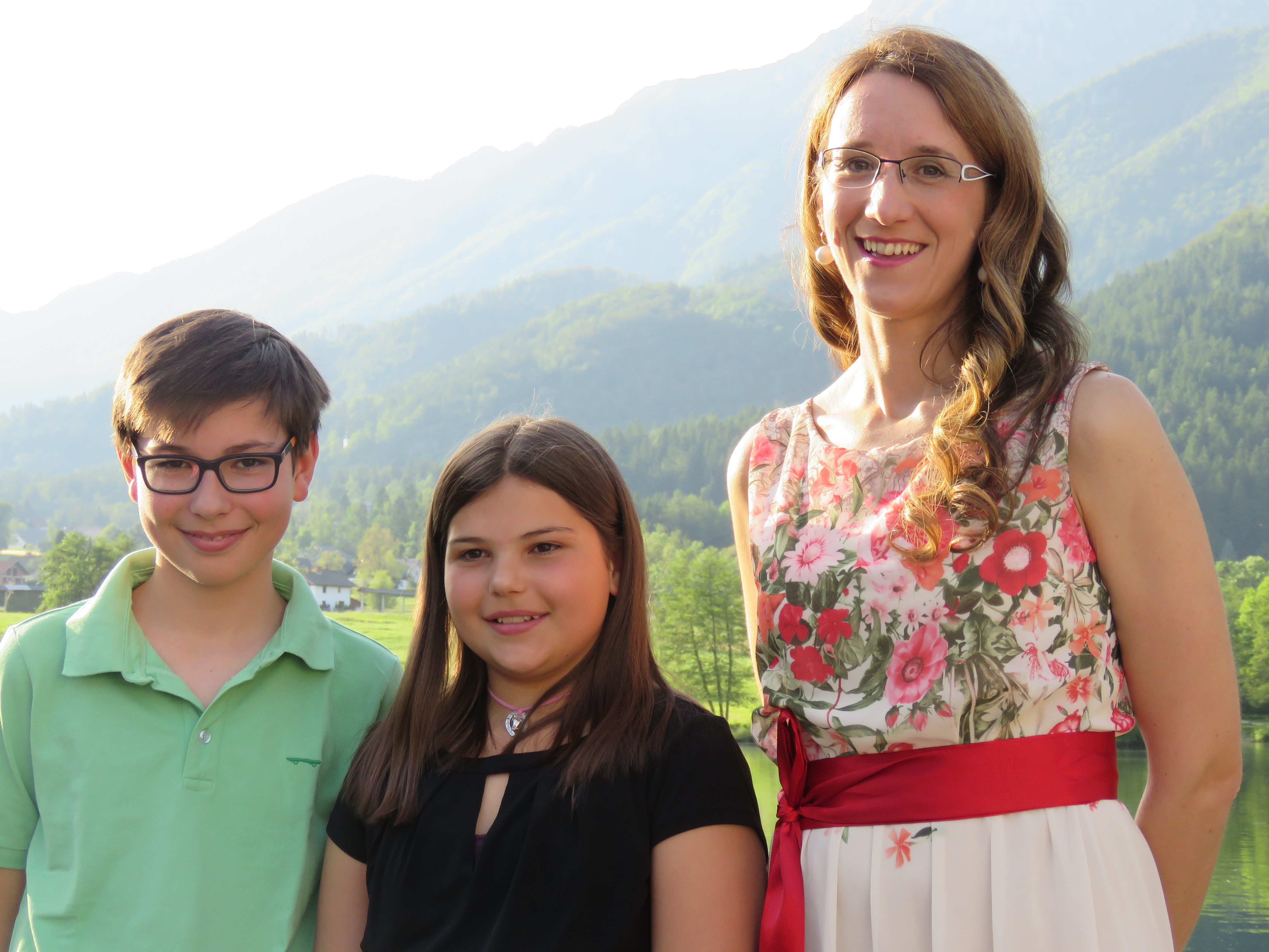 Nova knjiga: V ogledalu grajske zgodovine