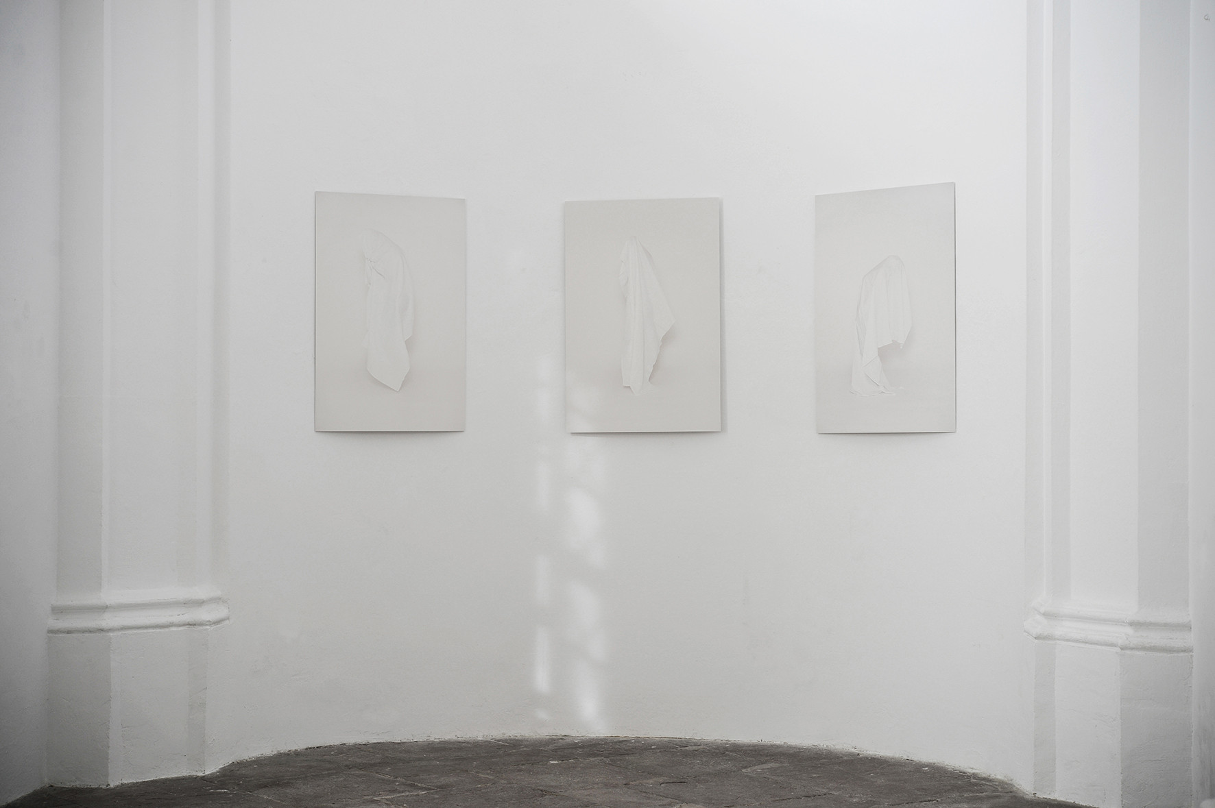 Ana Šuligoj ǀ NEDOLOČLJIVI