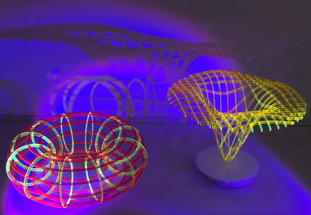 ursula-berlot-i-imaginarni-skirmioni-imaginary-skyrmions