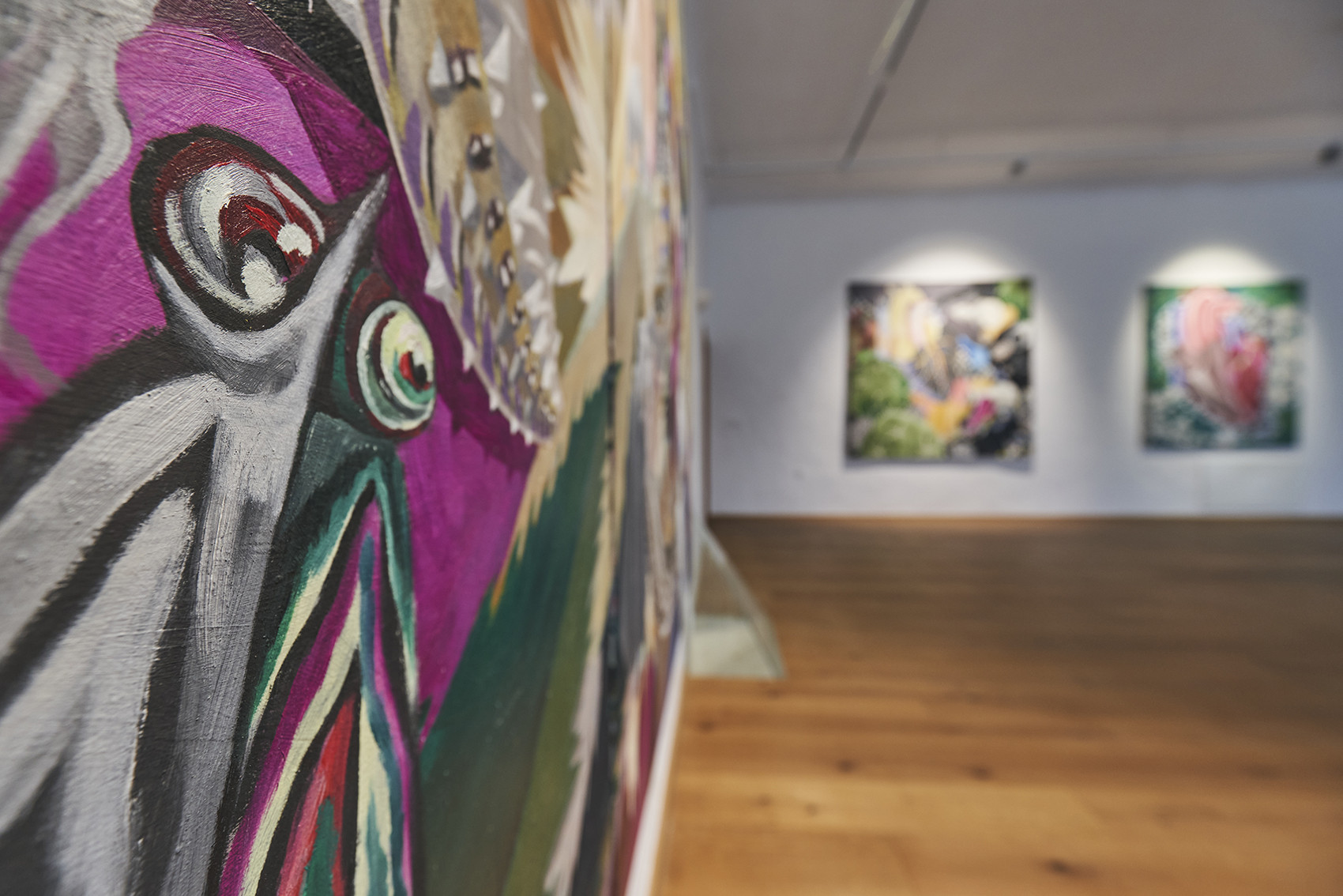 Iva Tratnik | IGRAČE IN KOSTI