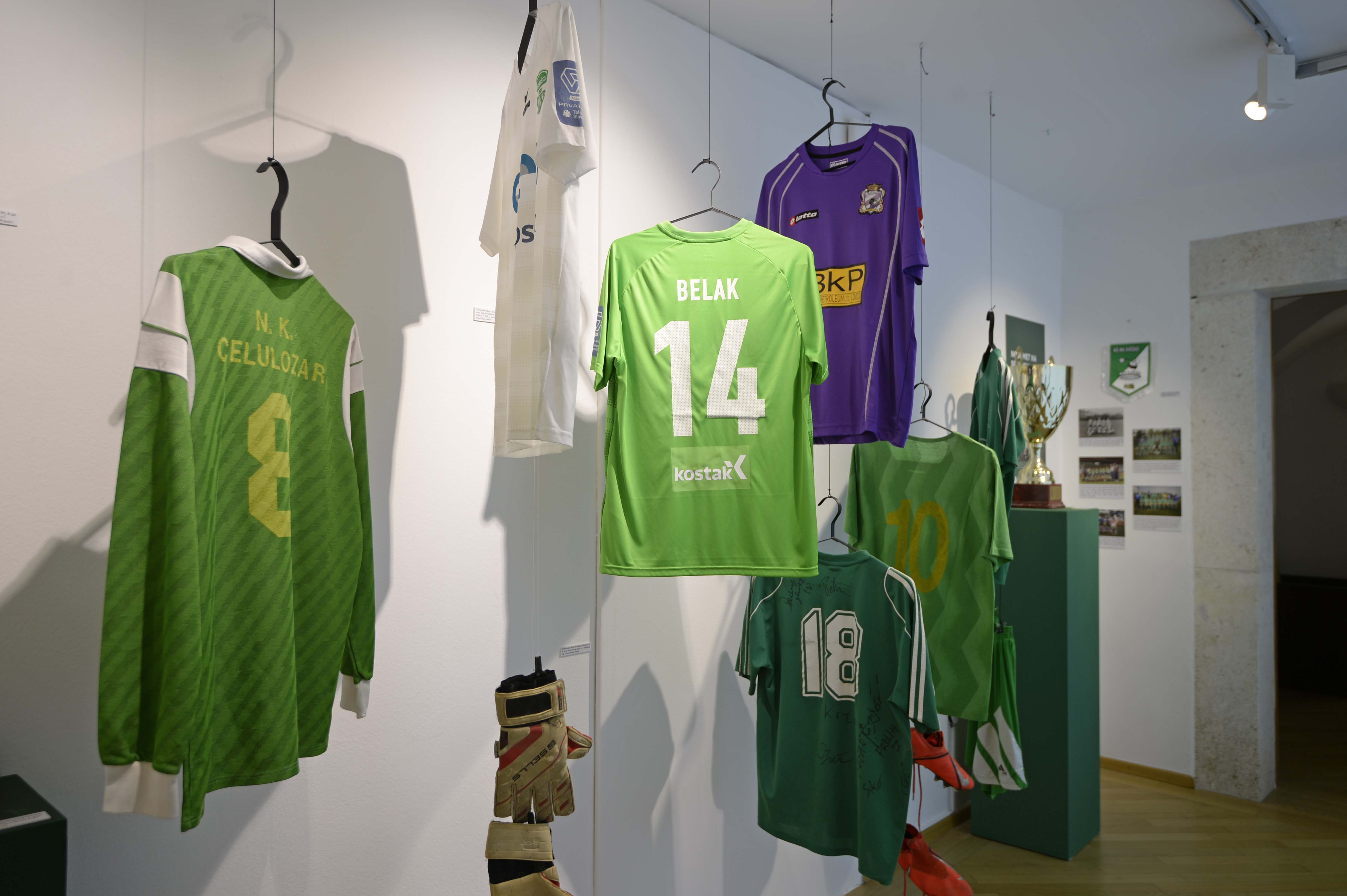 »Gol, gol, gol je Krškega simbol« - 100 let nogometa v Krškem