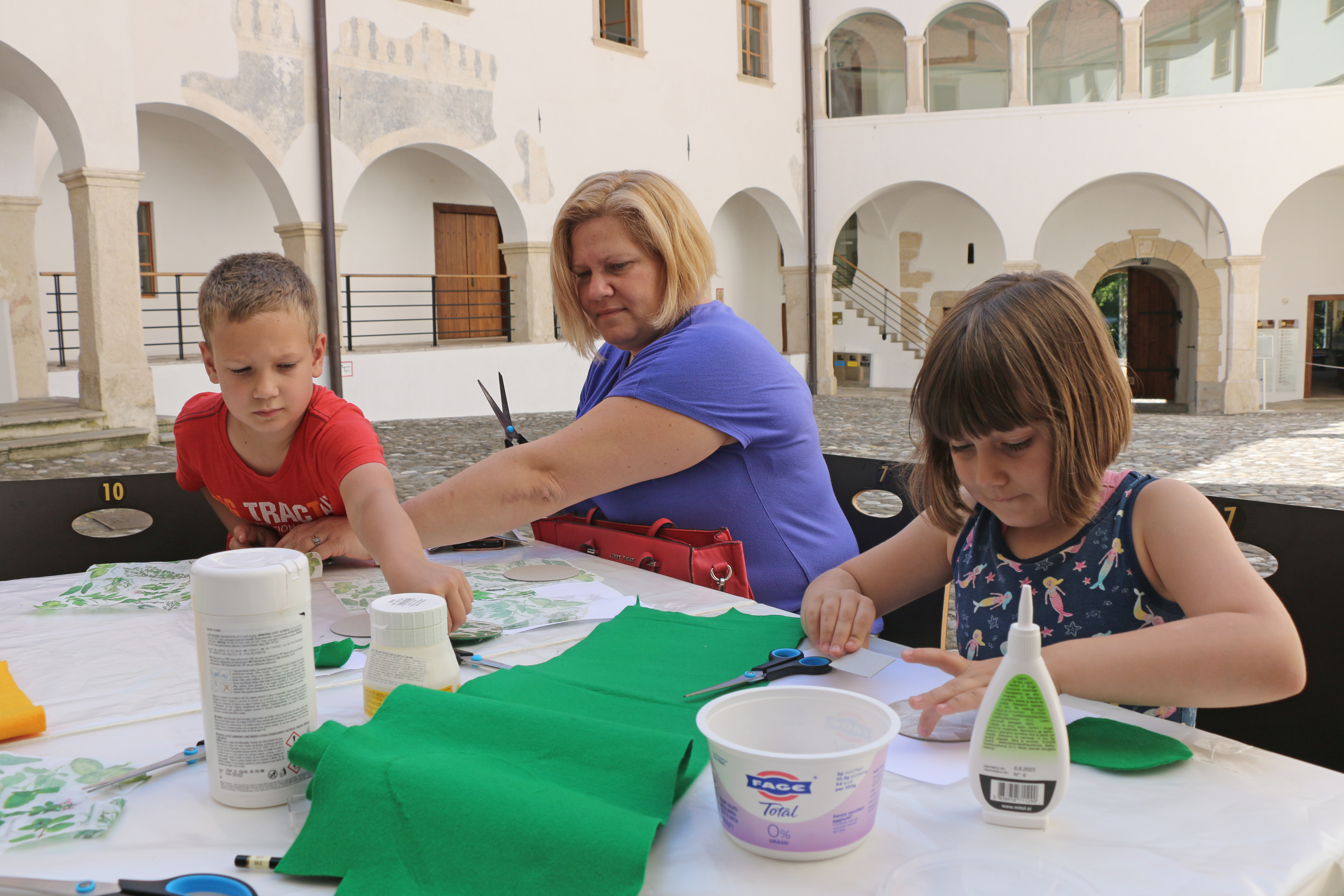 Muzejski pedagog – vez med muzejem in njegovimi obiskovalci
