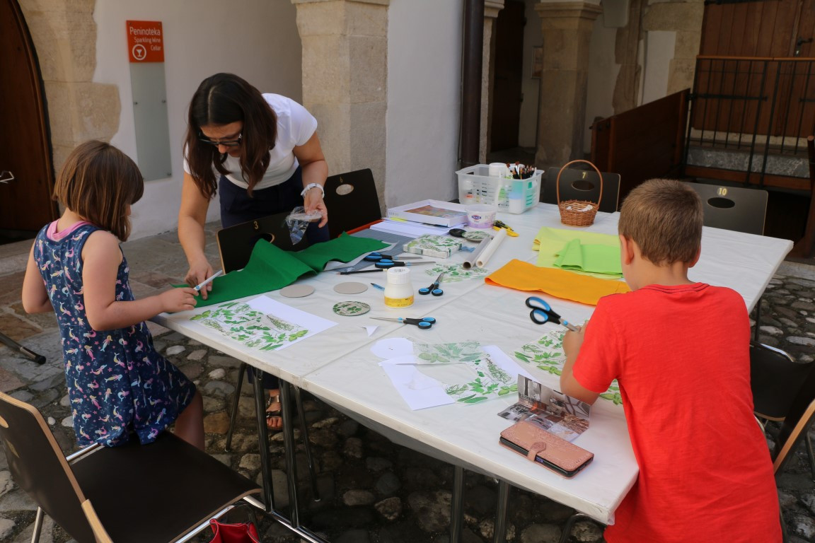 Muzejski pedagog – vez med muzejem in njegovimi obiskovalci