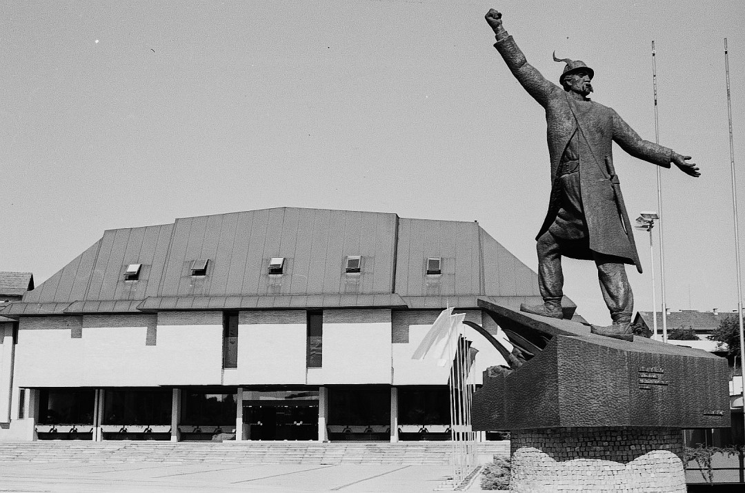 Upor 1573−2023, delavnica in javno vodstvo