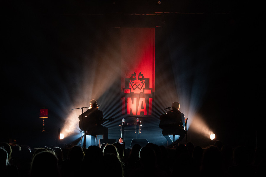 1 na 1: Štras in Bojan Cvjetićanin