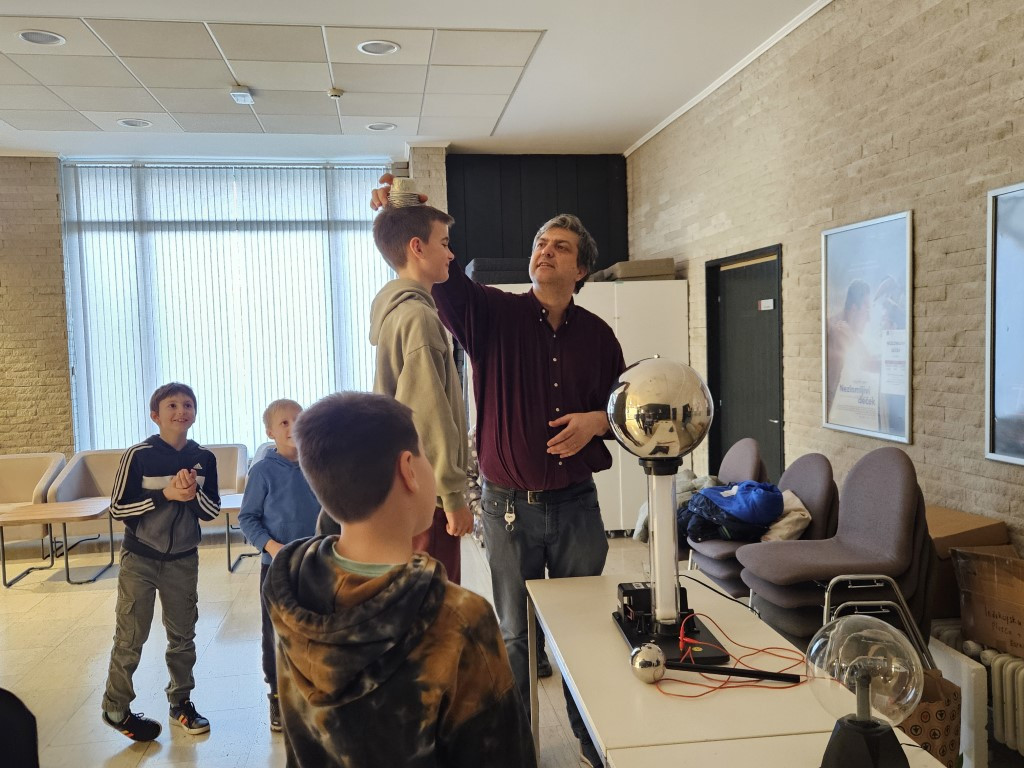 50 let temeljev za nuklearko