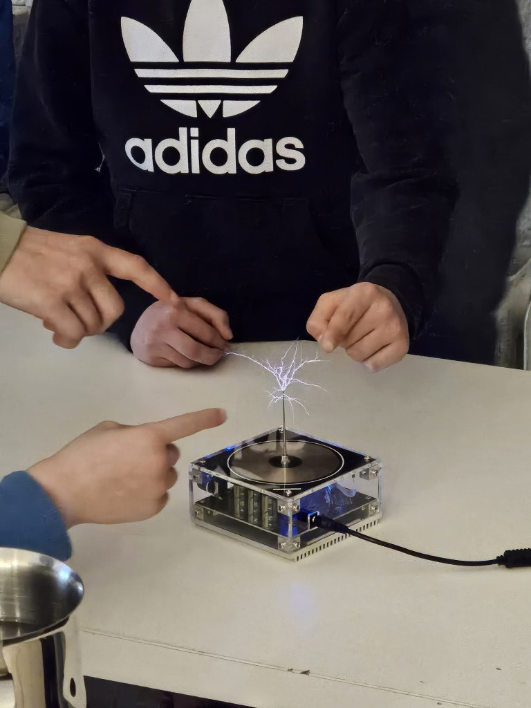 50 let temeljev za nuklearko