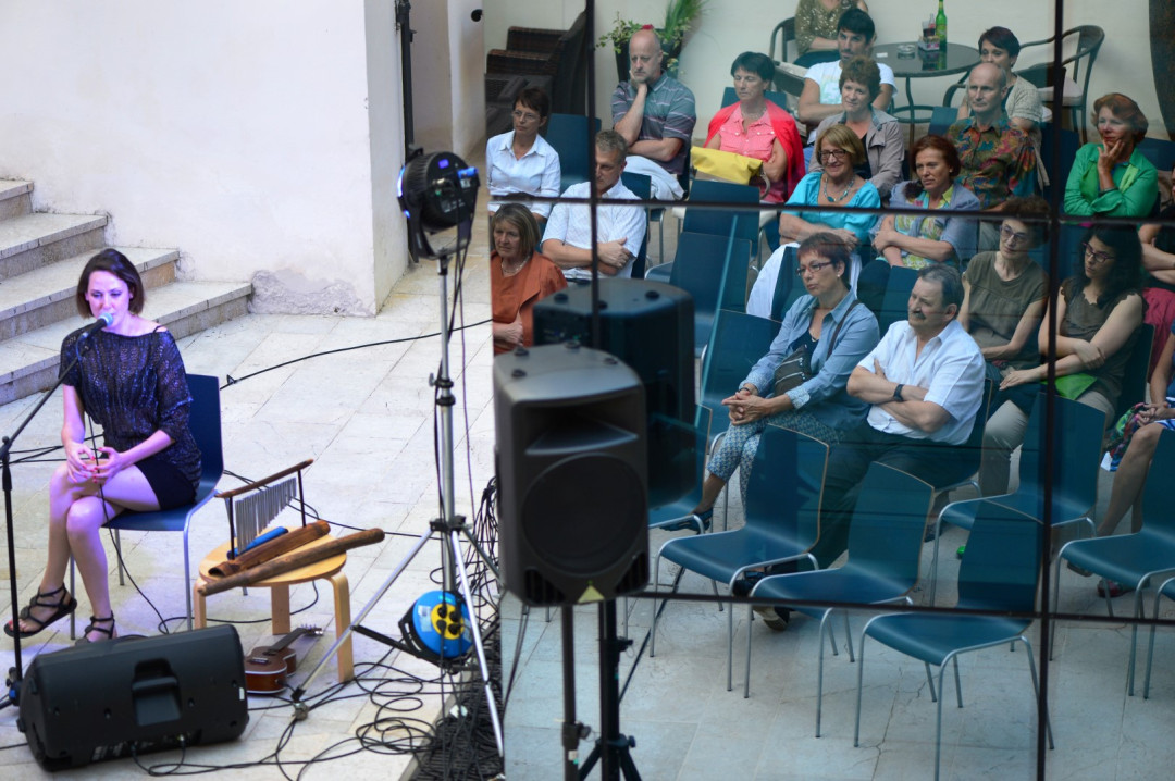 Brina Vogelnik & Janez Dovč, MMK