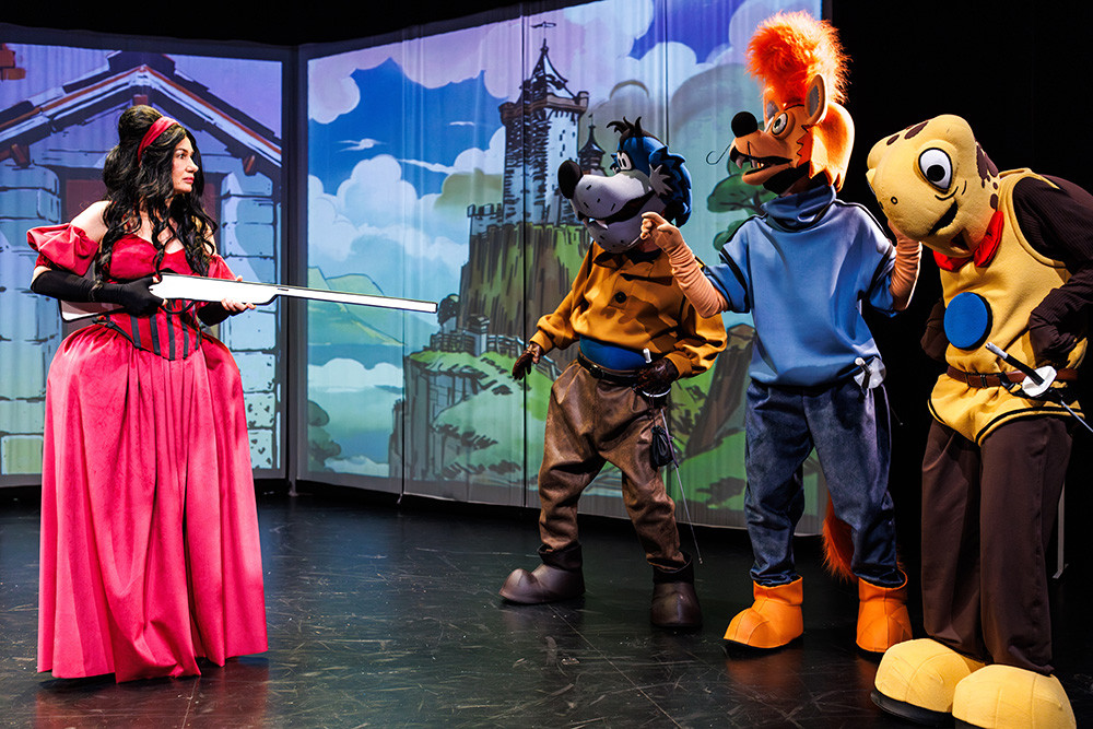 Dogodivščine Zvitorepca, Trdonje in Lakotnika: Trije mušketirji