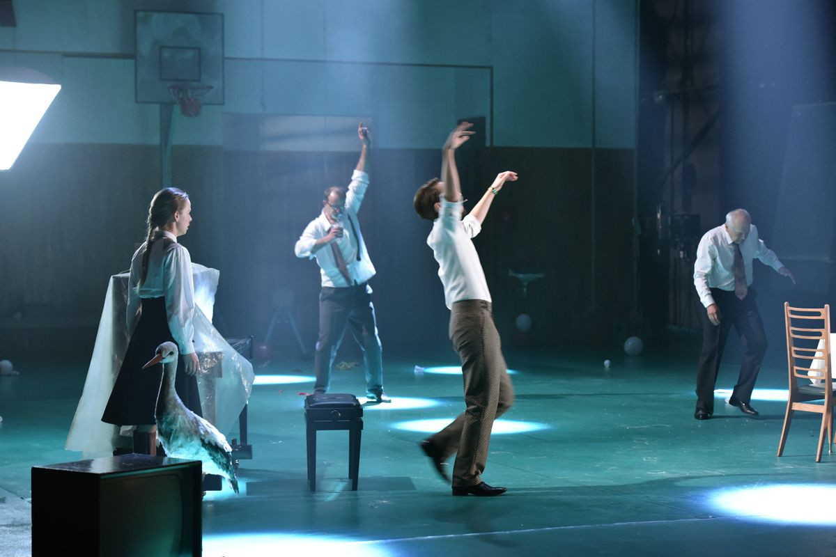 Dominik Smole: Antigona