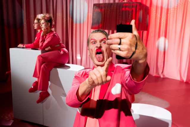 Gospodarji neumnosti