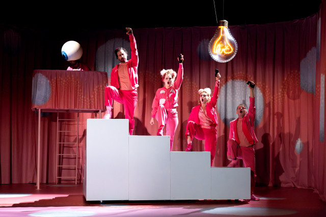 Gospodarji neumnosti