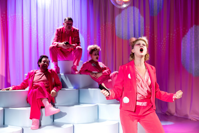 Gospodarji neumnosti