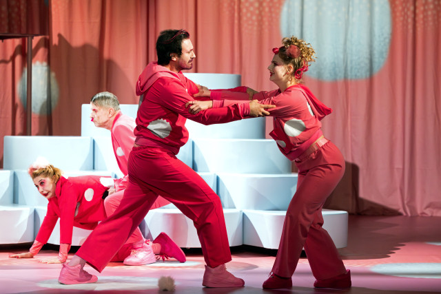 Gospodarji neumnosti