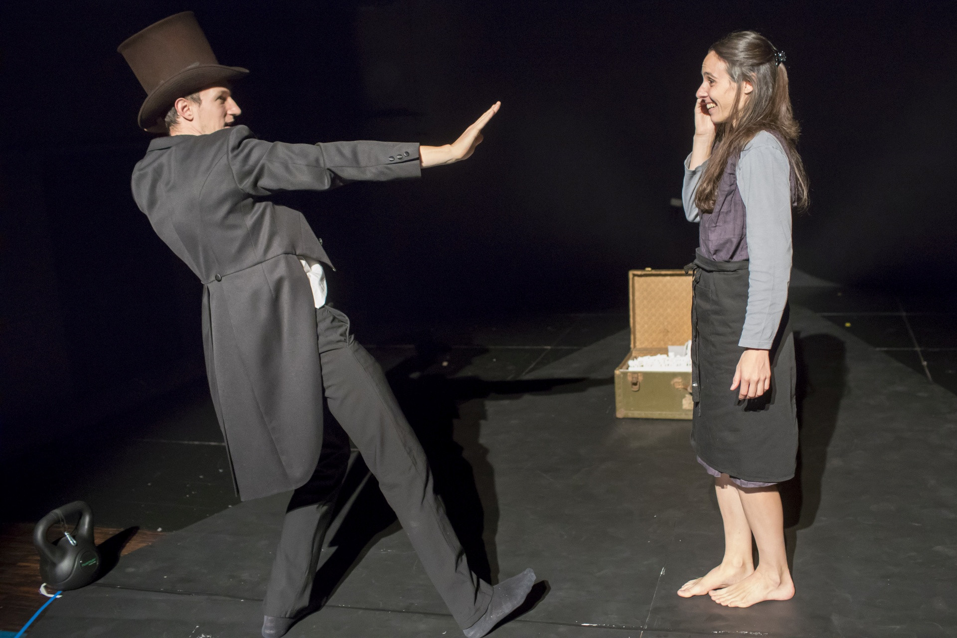 H. Ch. Andersen: Deklica v vžigalicami