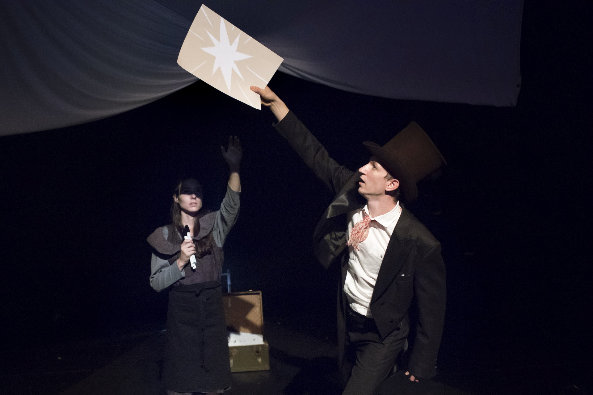 H. Ch. Andersen: Deklica v vžigalicami