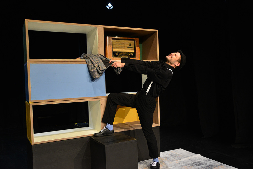 Jaz počepnem, ti poskočiš