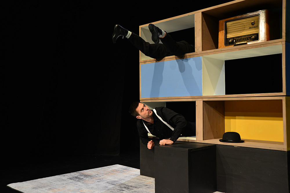 Jaz počepnem, ti poskočiš