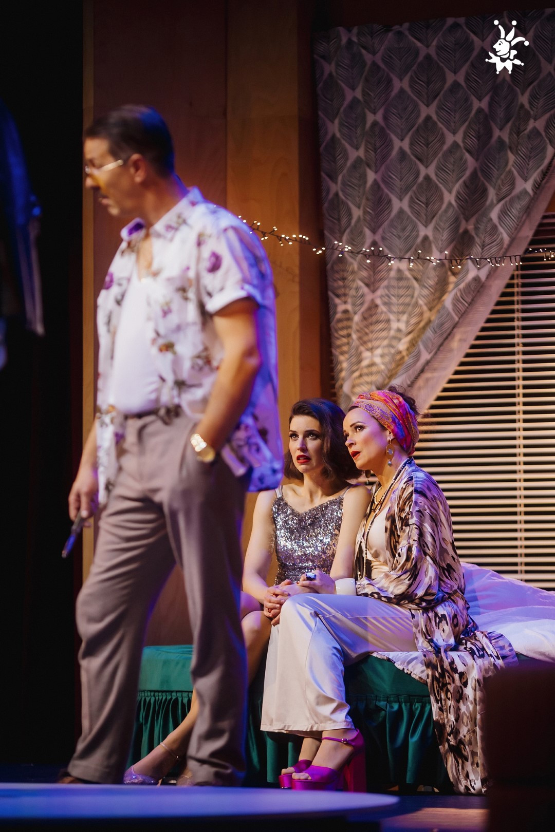 Posli pod krinko (Shady Business)