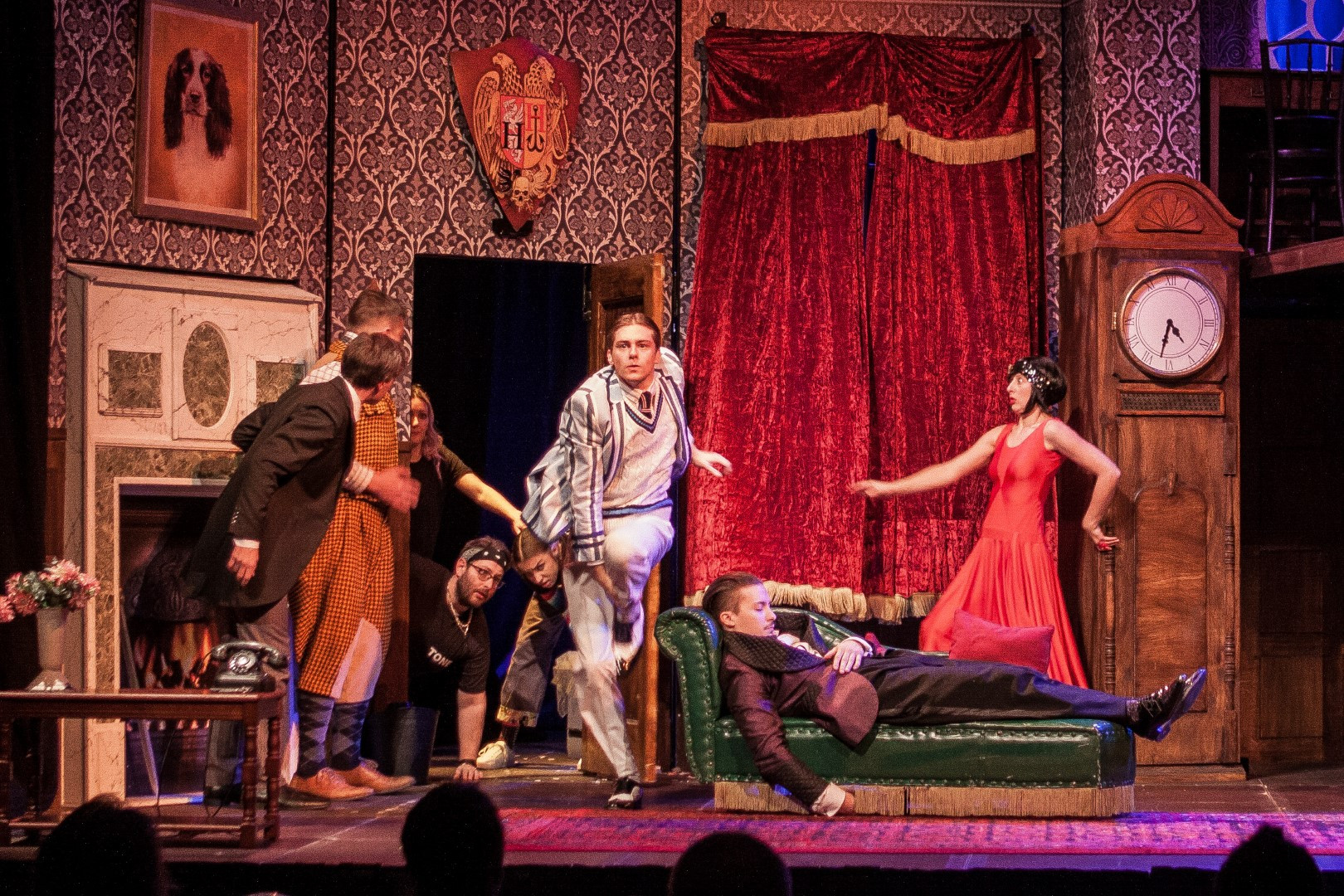 Predstava, ki gre narobe