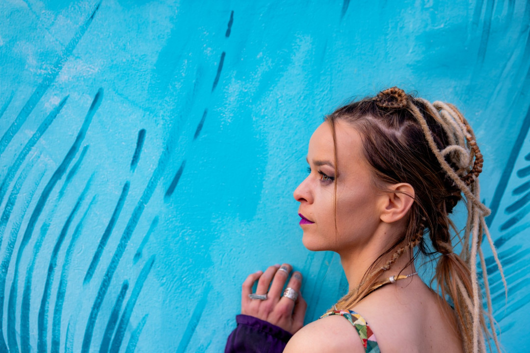 Tina Marinšek: Potovalka