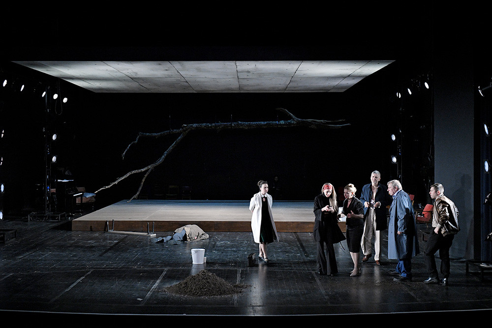 V iskanju izgubljenega jezika