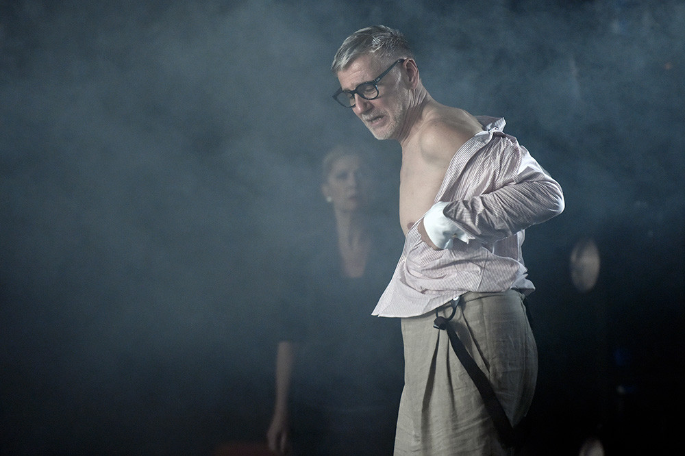 V iskanju izgubljenega jezika