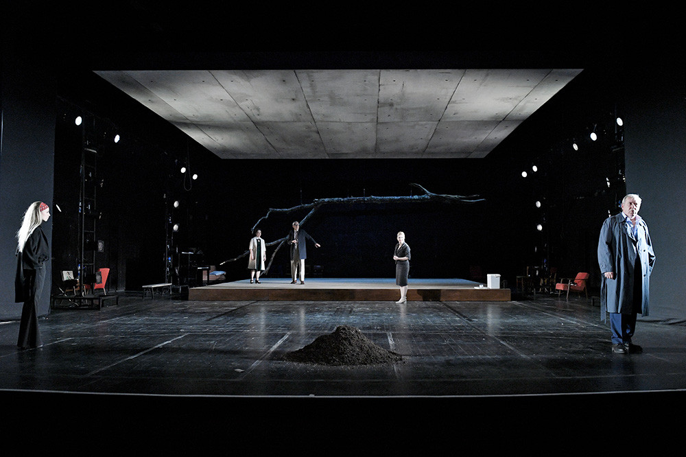 V iskanju izgubljenega jezika