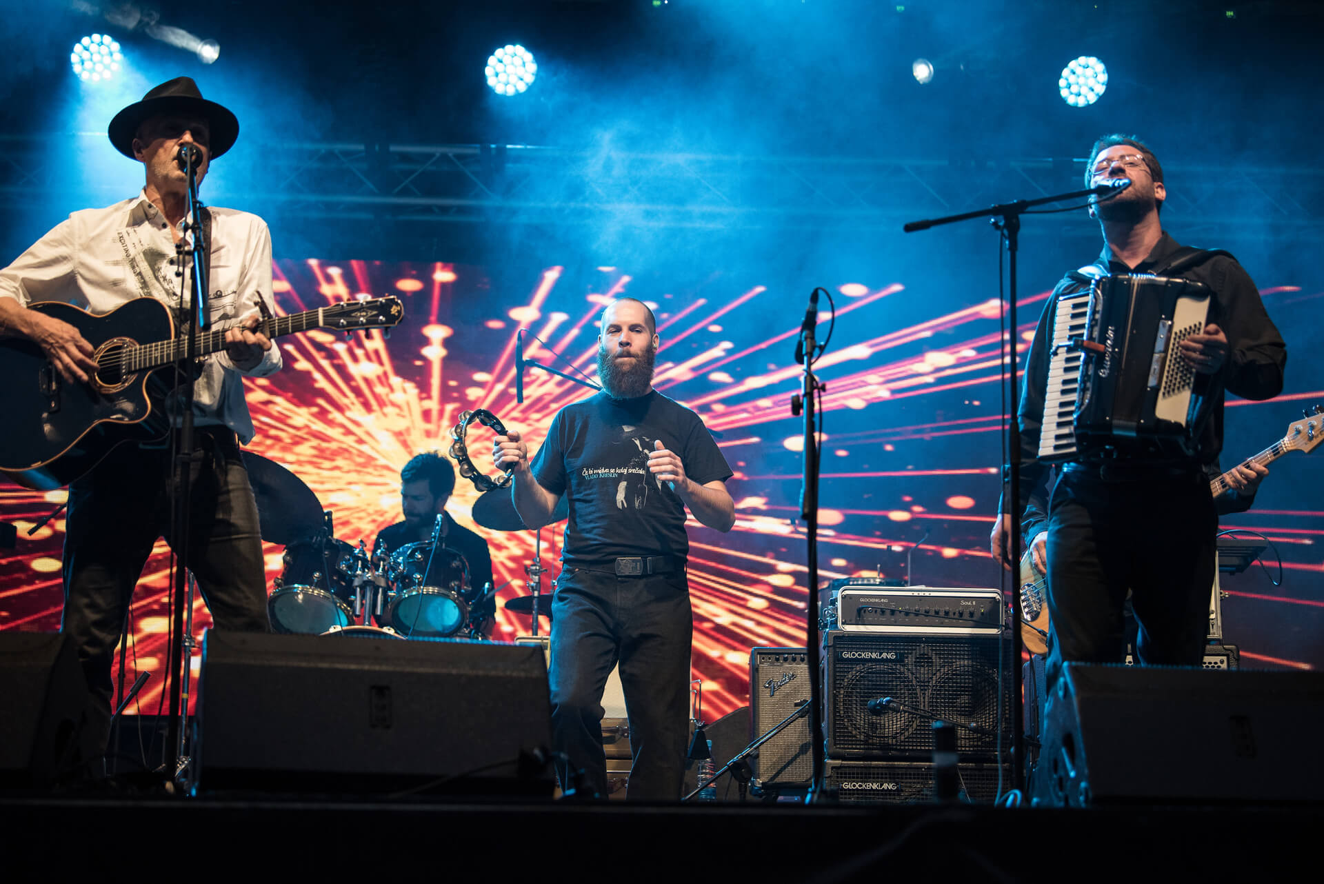 Vlado Kreslin & Mali bogovi