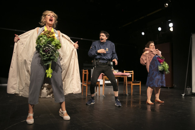 Vse zastonj! Vse zastonj!