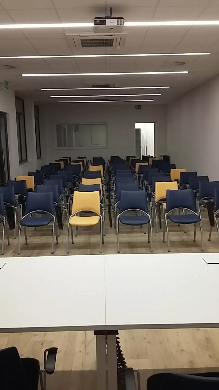 Konferenčna dvorana