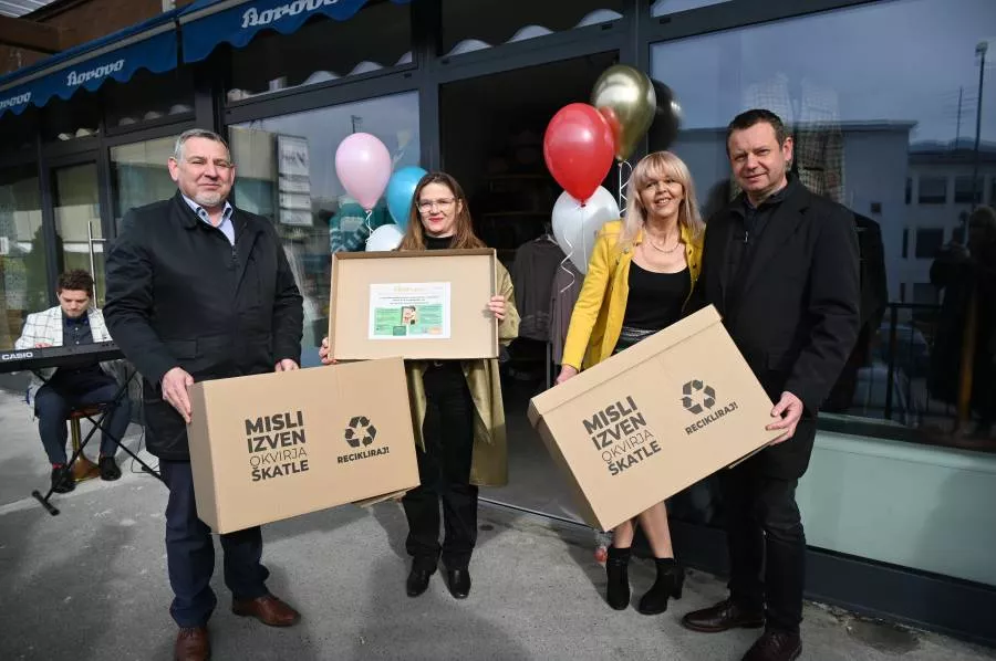 S projektom KNOFcycle do učinkovitega recikliranja oblačil