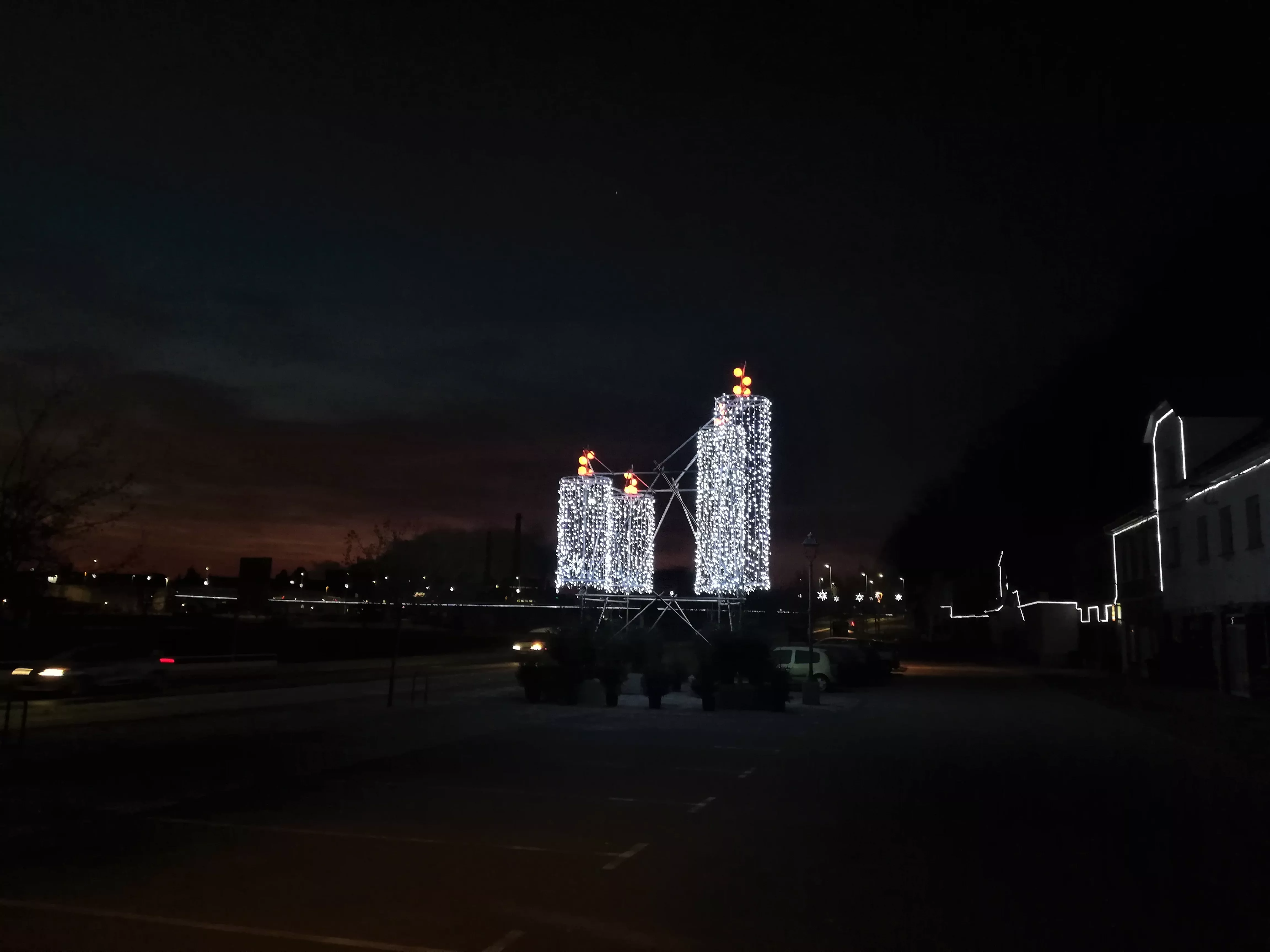 Novoletna okrasitev v Krškem 2018 /2019 - adventni venček