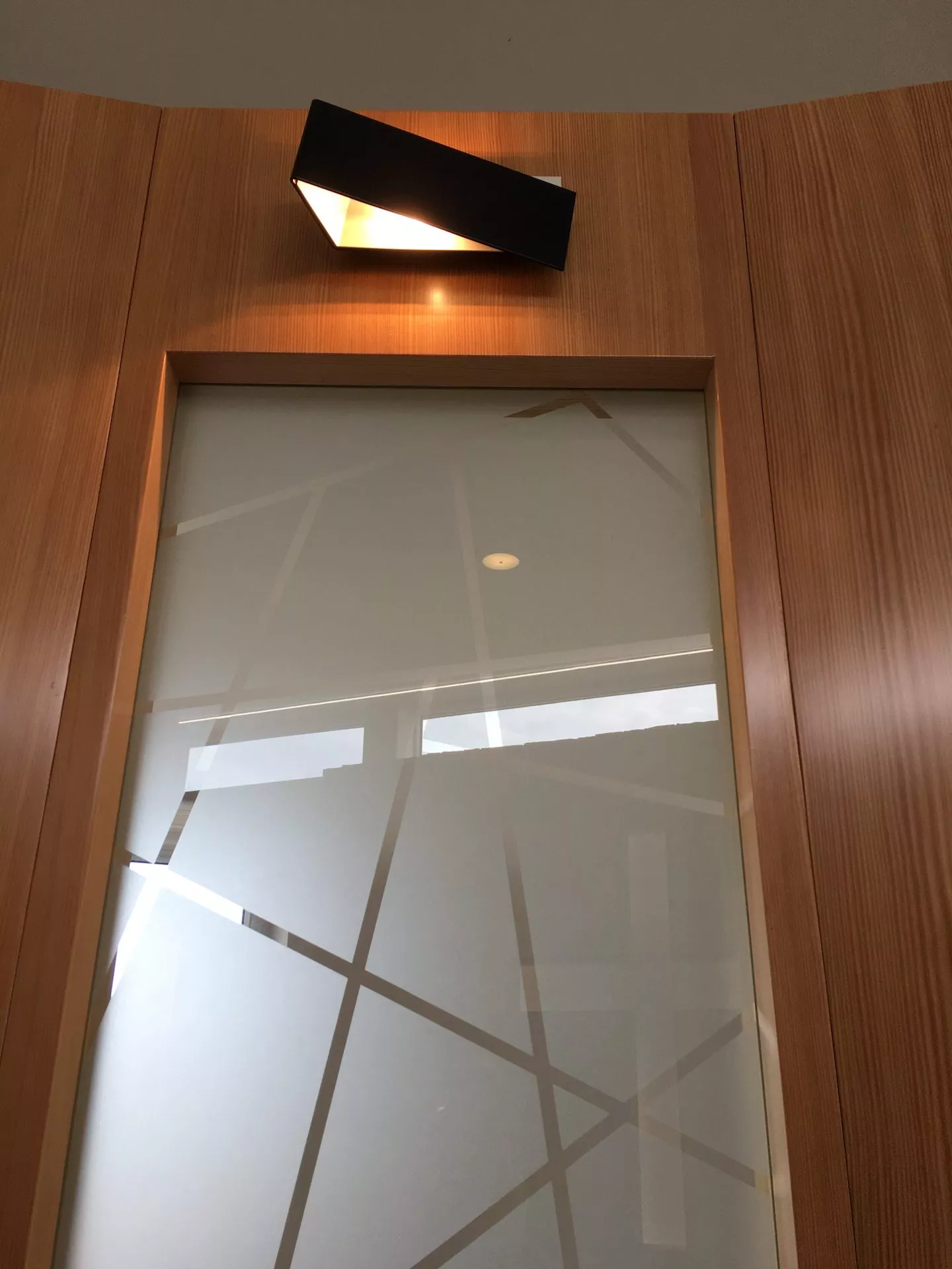 Poslovilni objekt v Šmarjeti, Šmarješke toplice