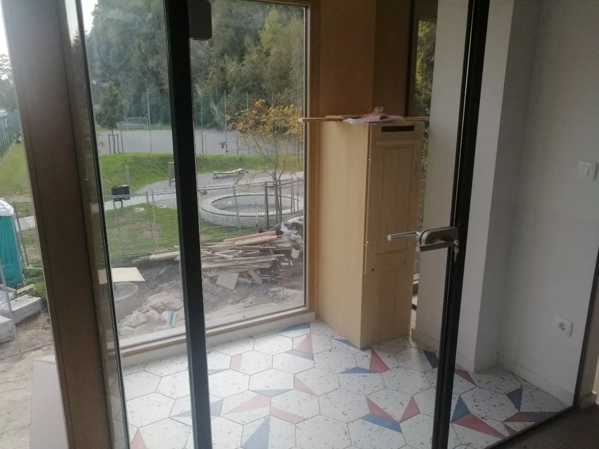 RIC Elektronček in Čebelica