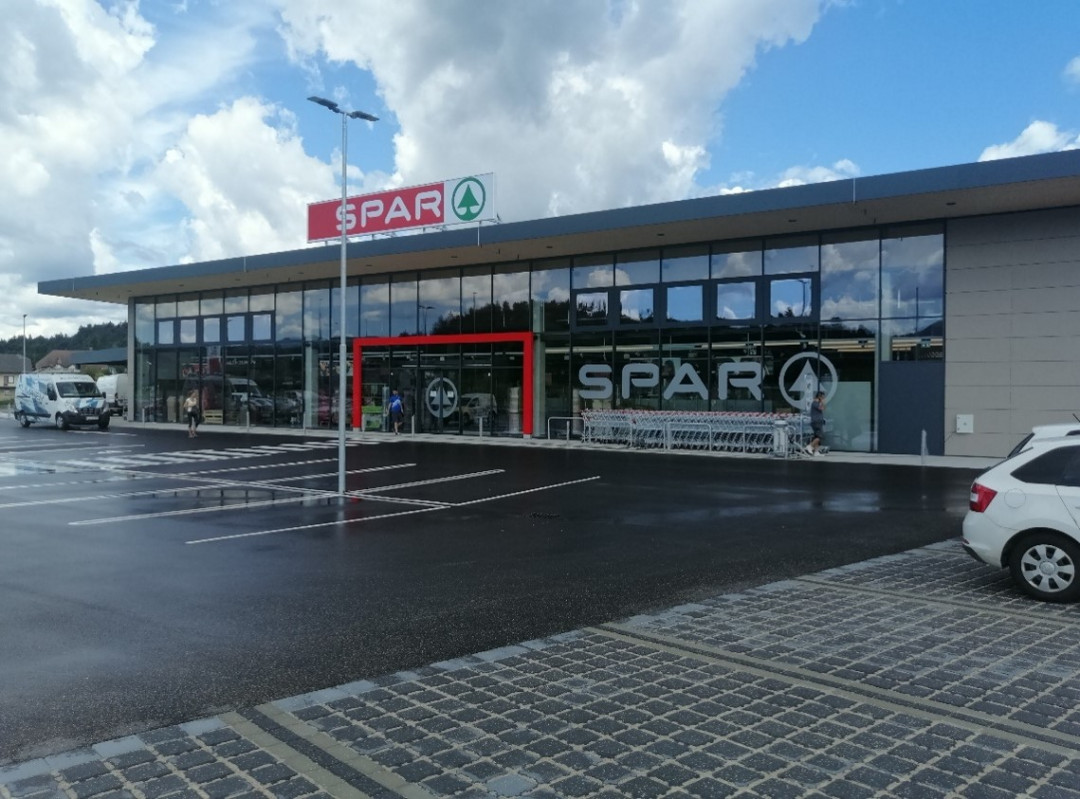 Spar Logatec