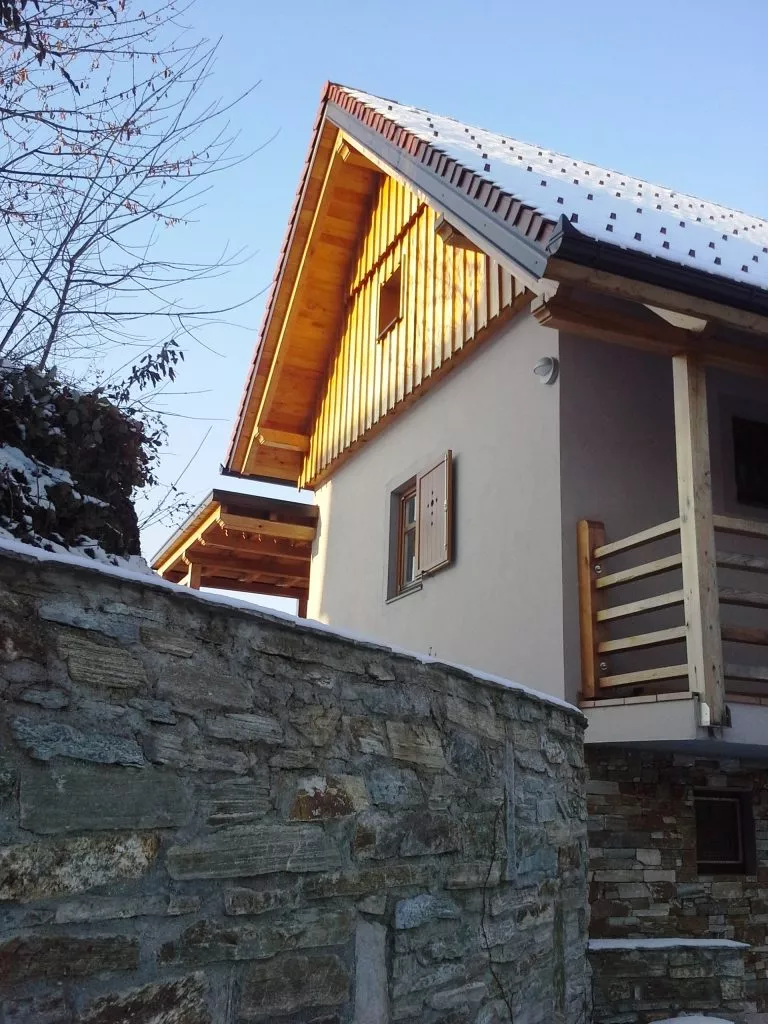 Stanovanjski objekt J