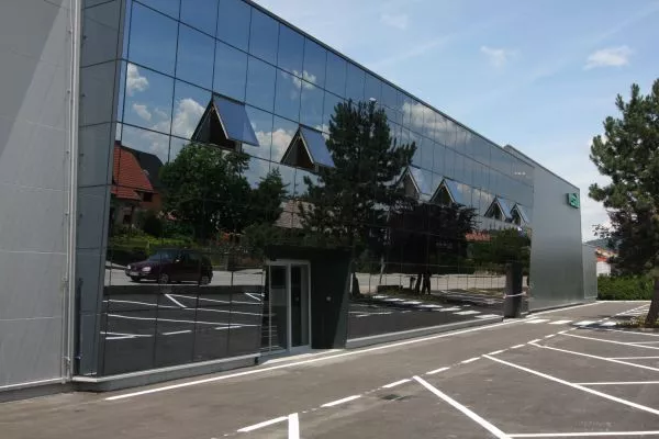 Steklarska delavnica Resnik