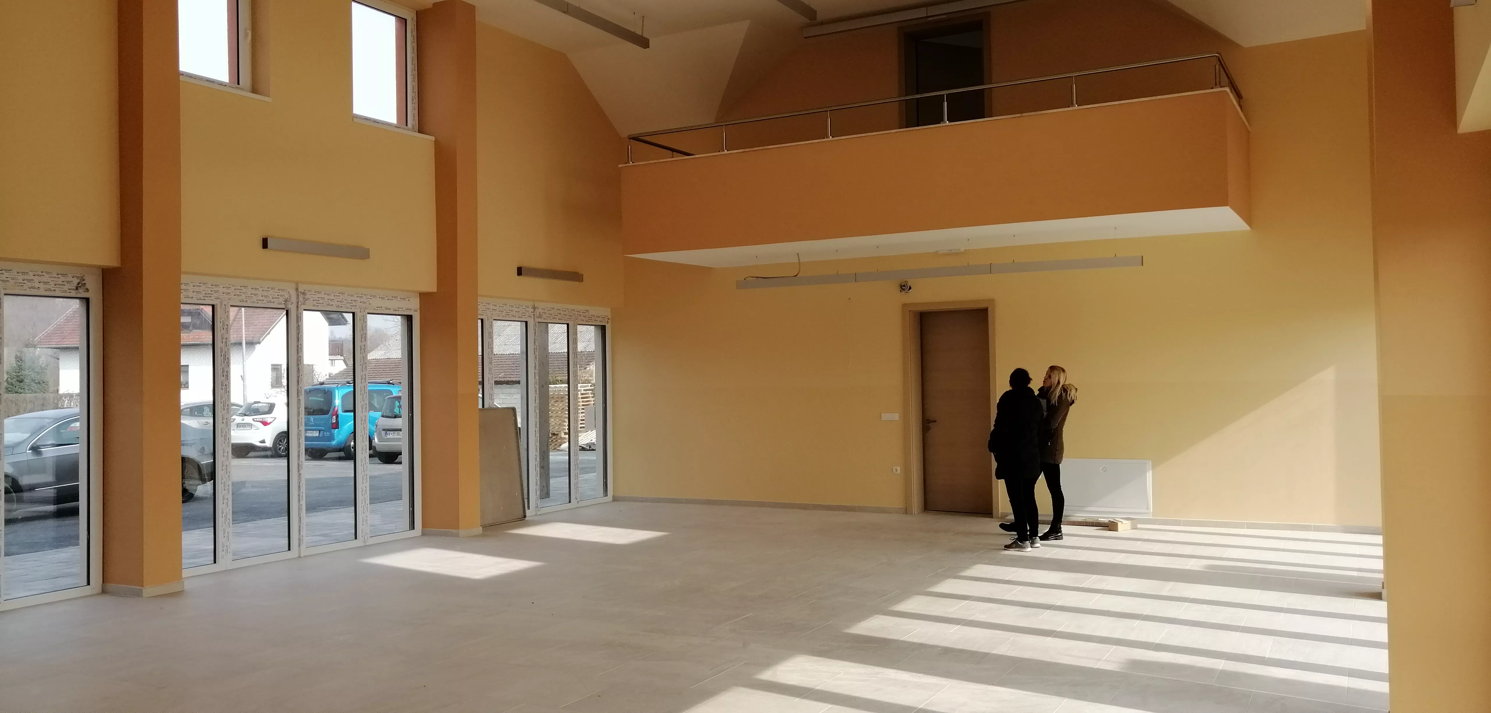 Večnamenski objekt Spodnji Stari Grad