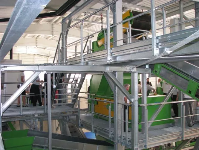 Zbirni center Spodnji Stari Grad – mehanska obdelava odpadkov – sortirna linija