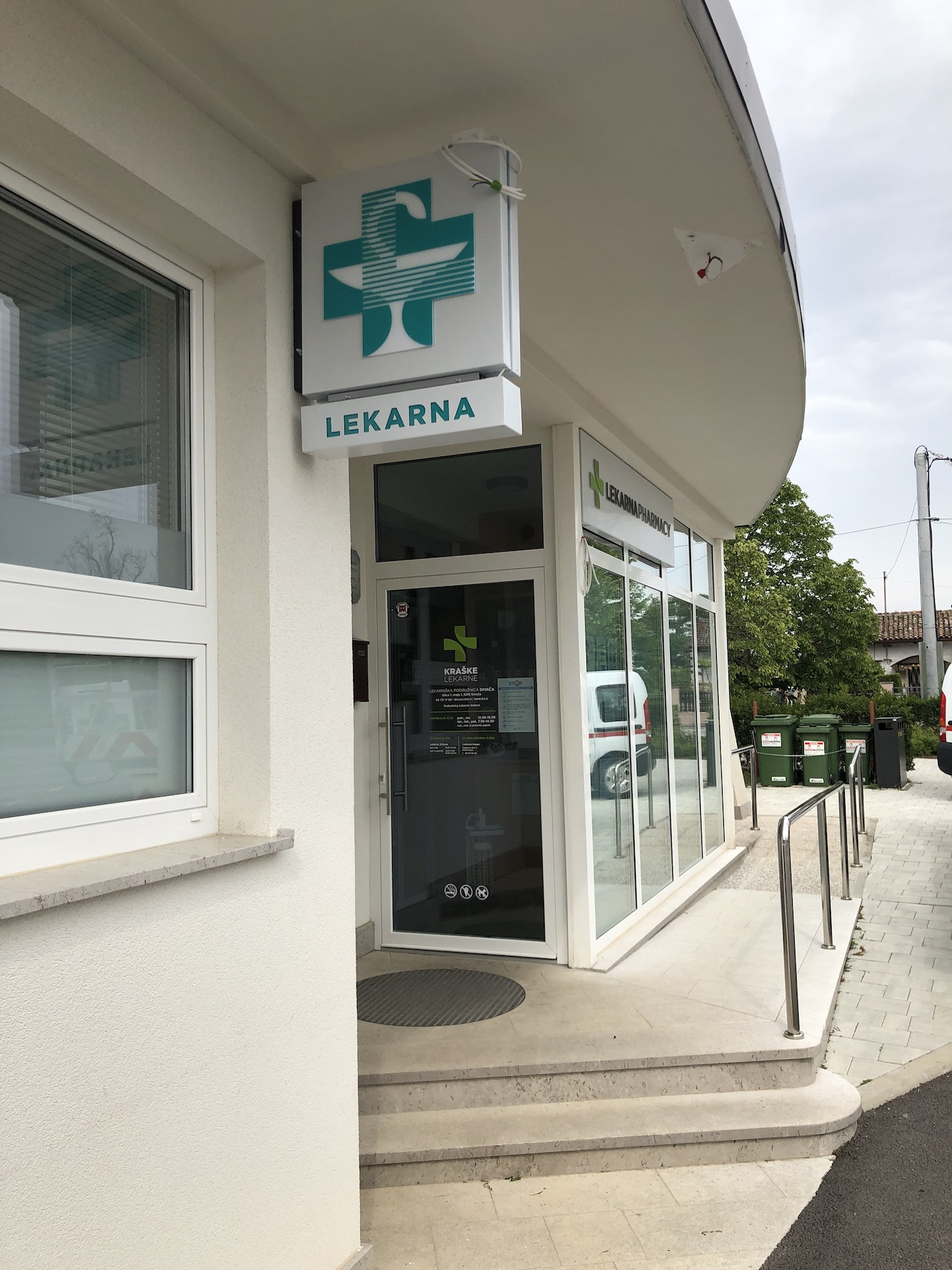 Kraške lekarne