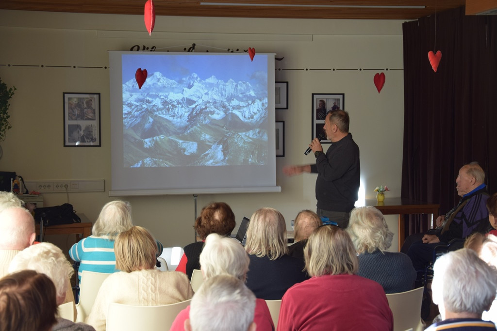40 let soočanj s Himalajo