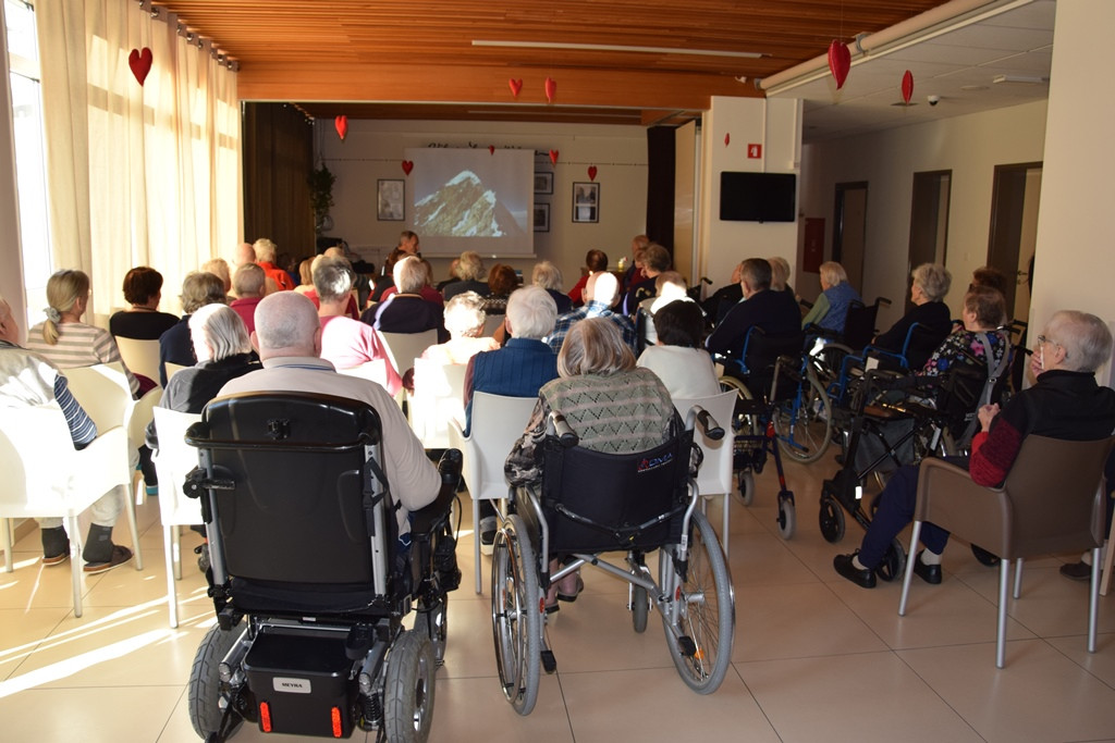 40 let soočanj s Himalajo