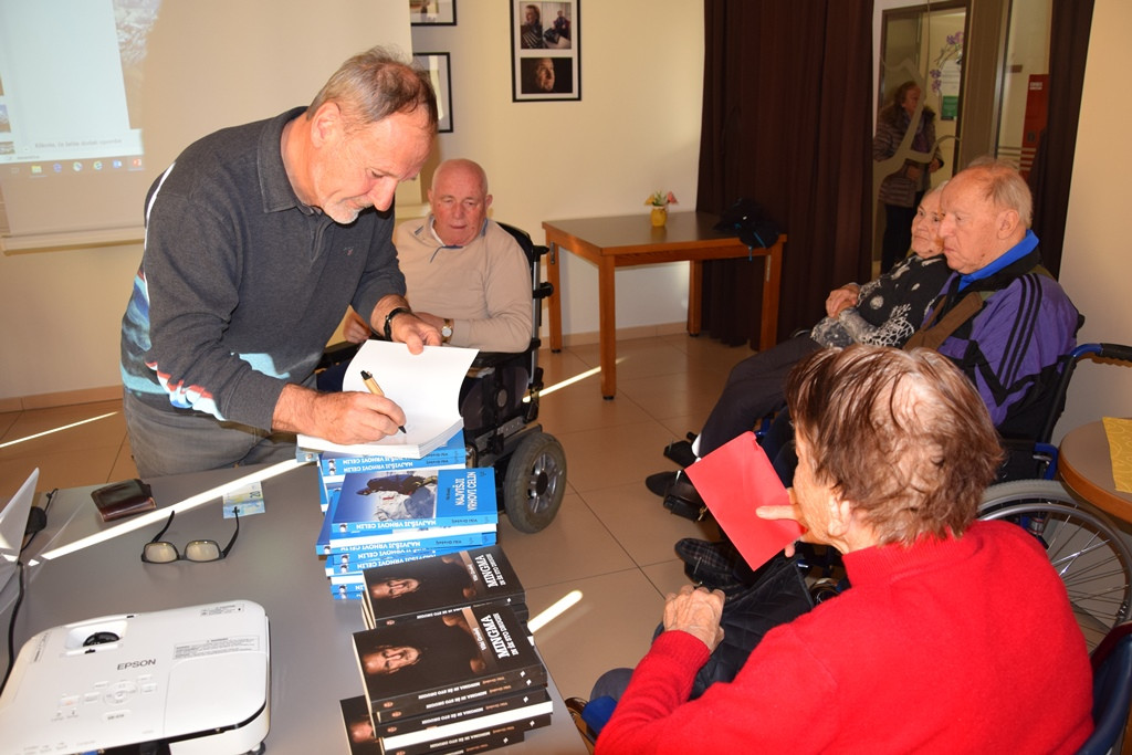 40 let soočanj s Himalajo